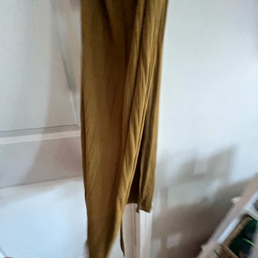 Olive Ribbed Midi Dress - Picture 6 of 8